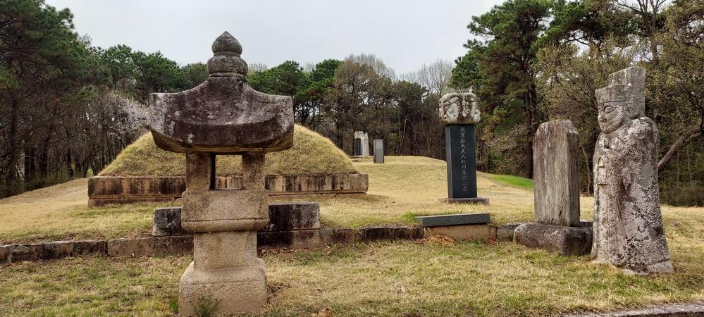 인천이씨 묘.jpg
